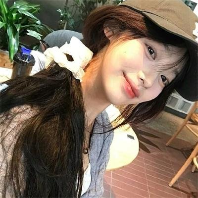 莠出良才